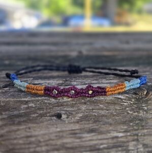013 New Handmade Colorful Woven Bracelet